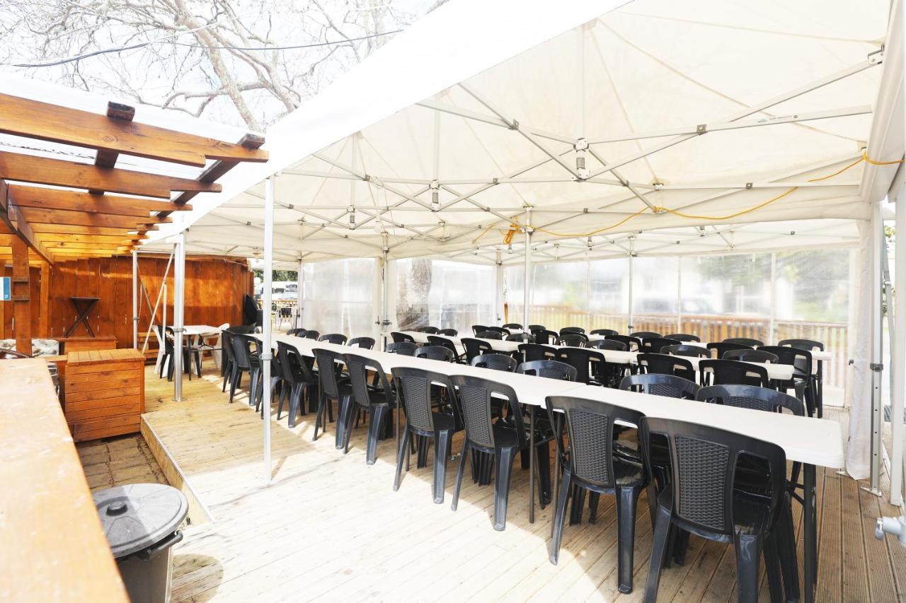 Orere Point Top 10 Holiday Park 오클랜드 외부 사진